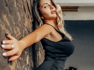 Livesex livejasmin VikaPearl